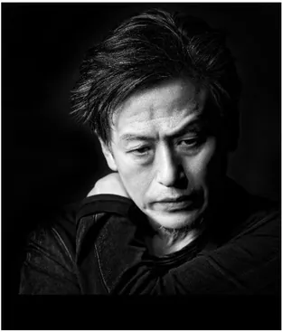 배우 정인겸 프로필 사진 — 흑백 대표 사진