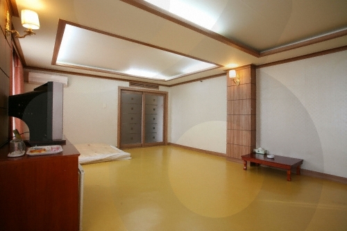 충남 아산시_온양팔래스호텔_스위트 온돌_3