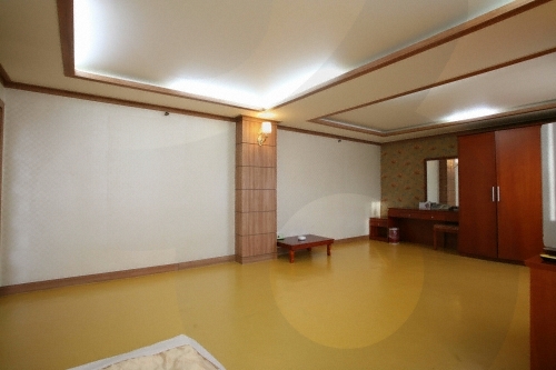 충남 아산시_온양팔래스호텔_스위트 온돌_4